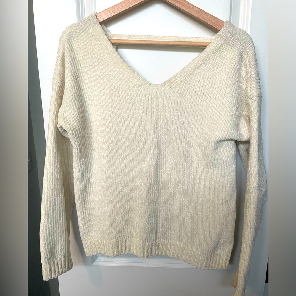 Cream v neck sweater
